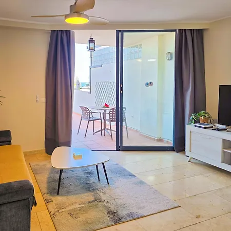 Ocean Bliss In Mar Has Sea Views On Its Large Terrace With Great Location Palm-mar
